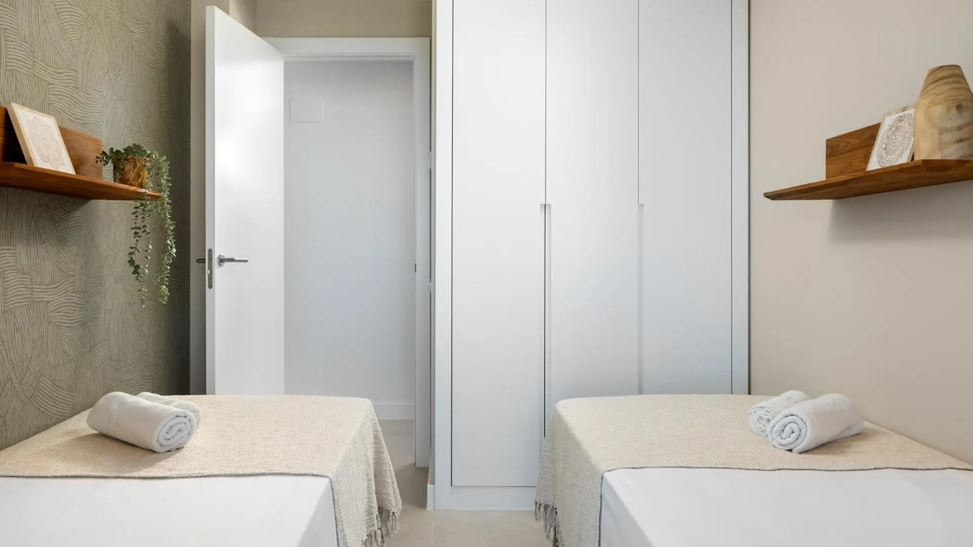 Luxury 3Bed-Apartment With Stunning Sea Views 린콘데라빅토리아 0*,