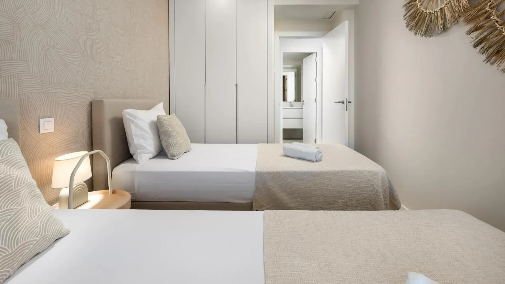 Luxury 3Bed-Apartment With Stunning Sea Views 린콘데라빅토리아 아파트